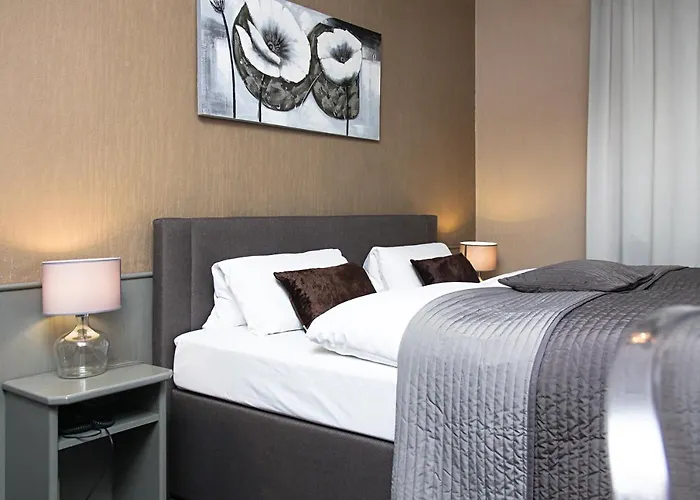 Hotel Lux